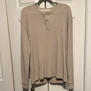 Men’s Hollister Tan Henley Size M NWT